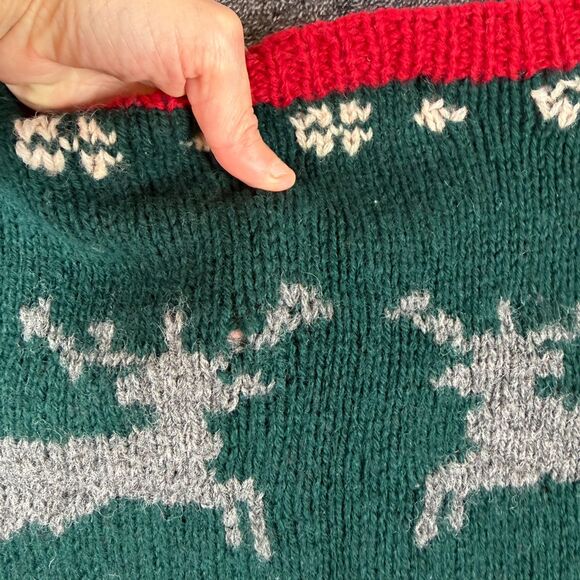 Vtg Eddie Bauer Holiday Deer Wool Cardigan Sweater Green Red Fair Isle L* - Picture 9 of 11